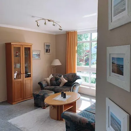 Haus Roland 9 Ostseeperle Appartement *