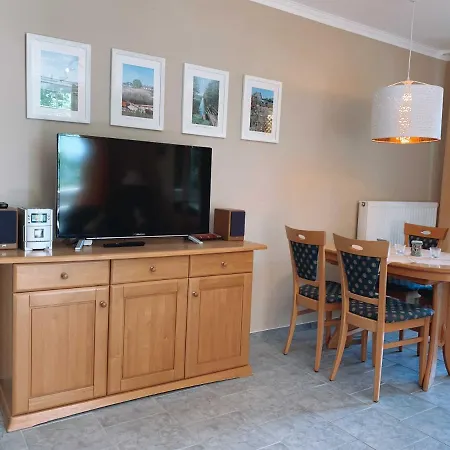 Haus Roland 9 Ostseeperle Appartement Zinnowitz